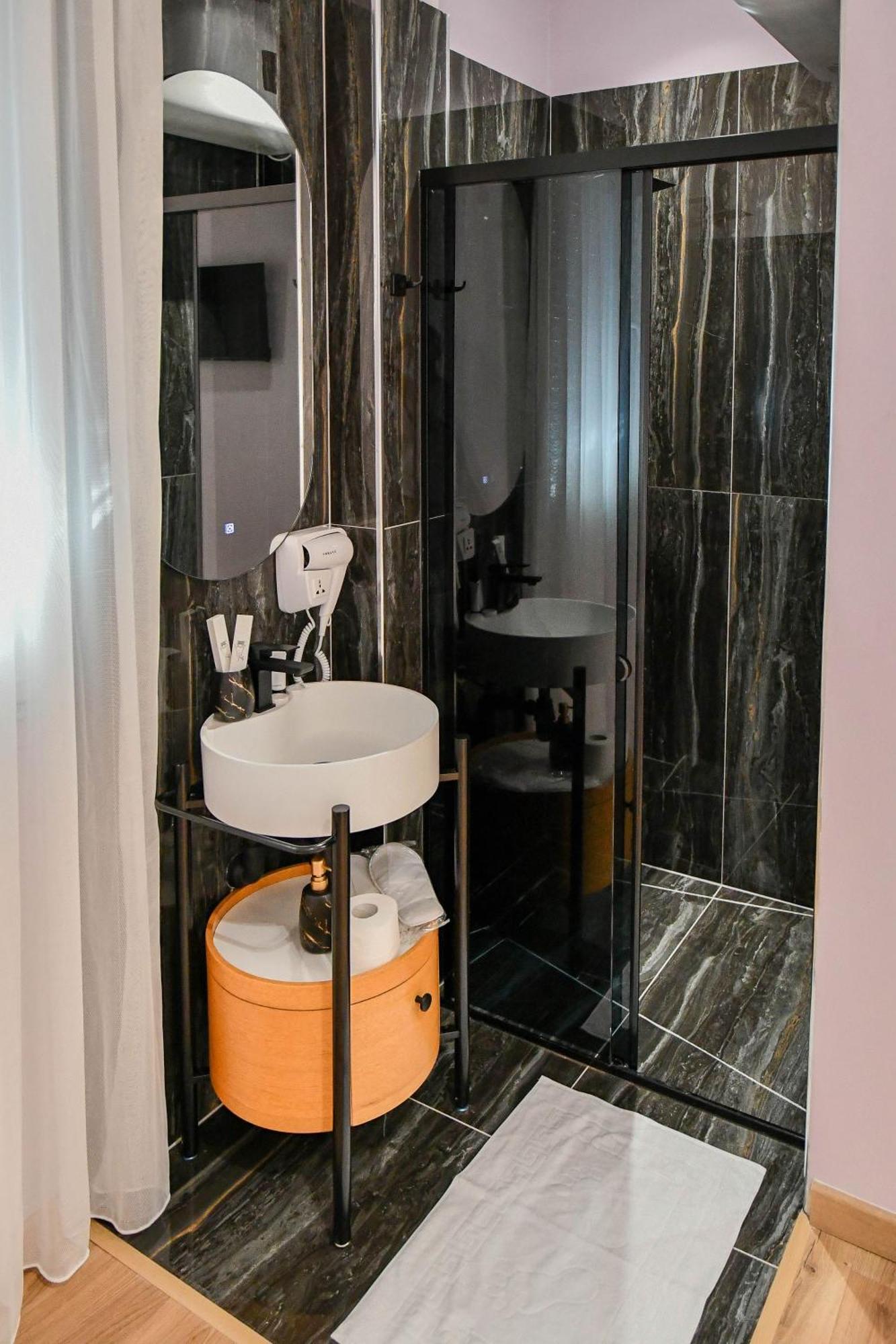 Hata Luxury Apartments Shkoder Luaran gambar