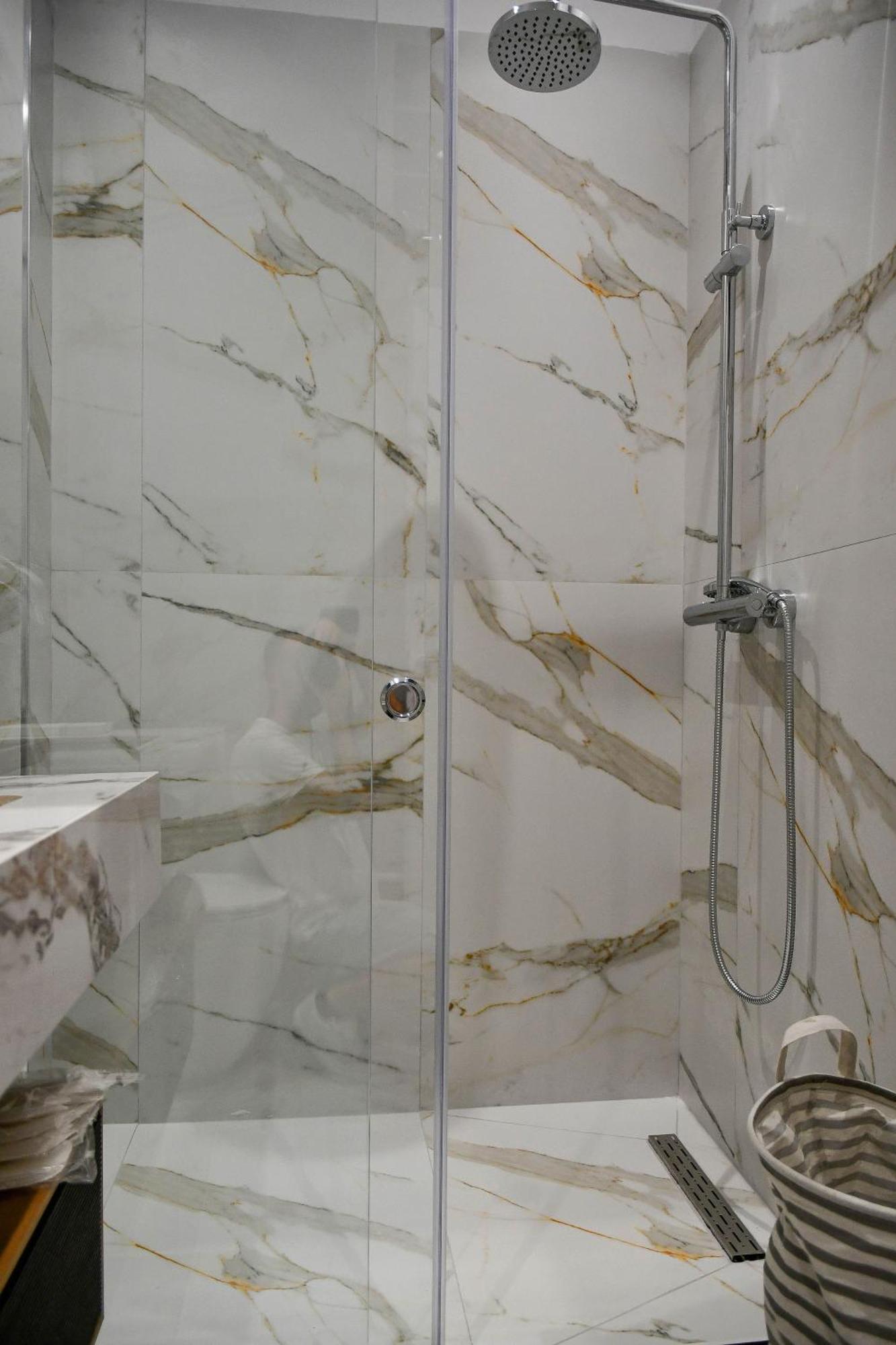 Hata Luxury Apartments Shkoder Luaran gambar
