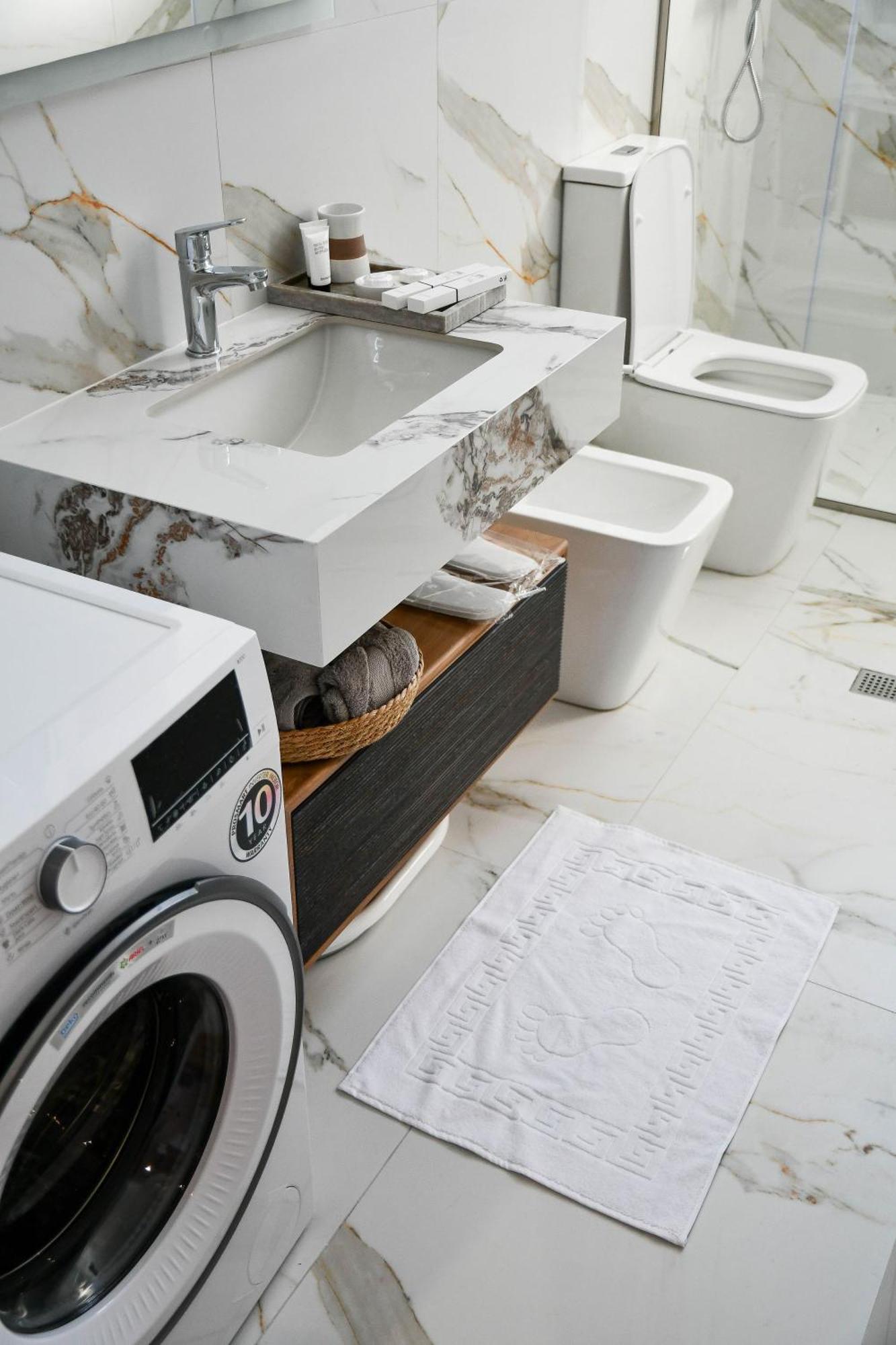Hata Luxury Apartments Shkoder Luaran gambar