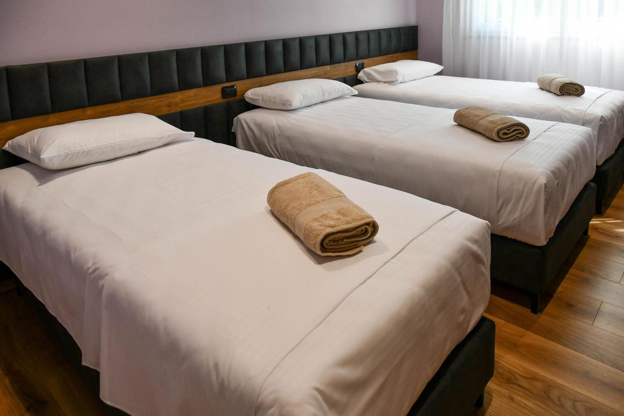 Hata Luxury Apartments Shkoder Luaran gambar